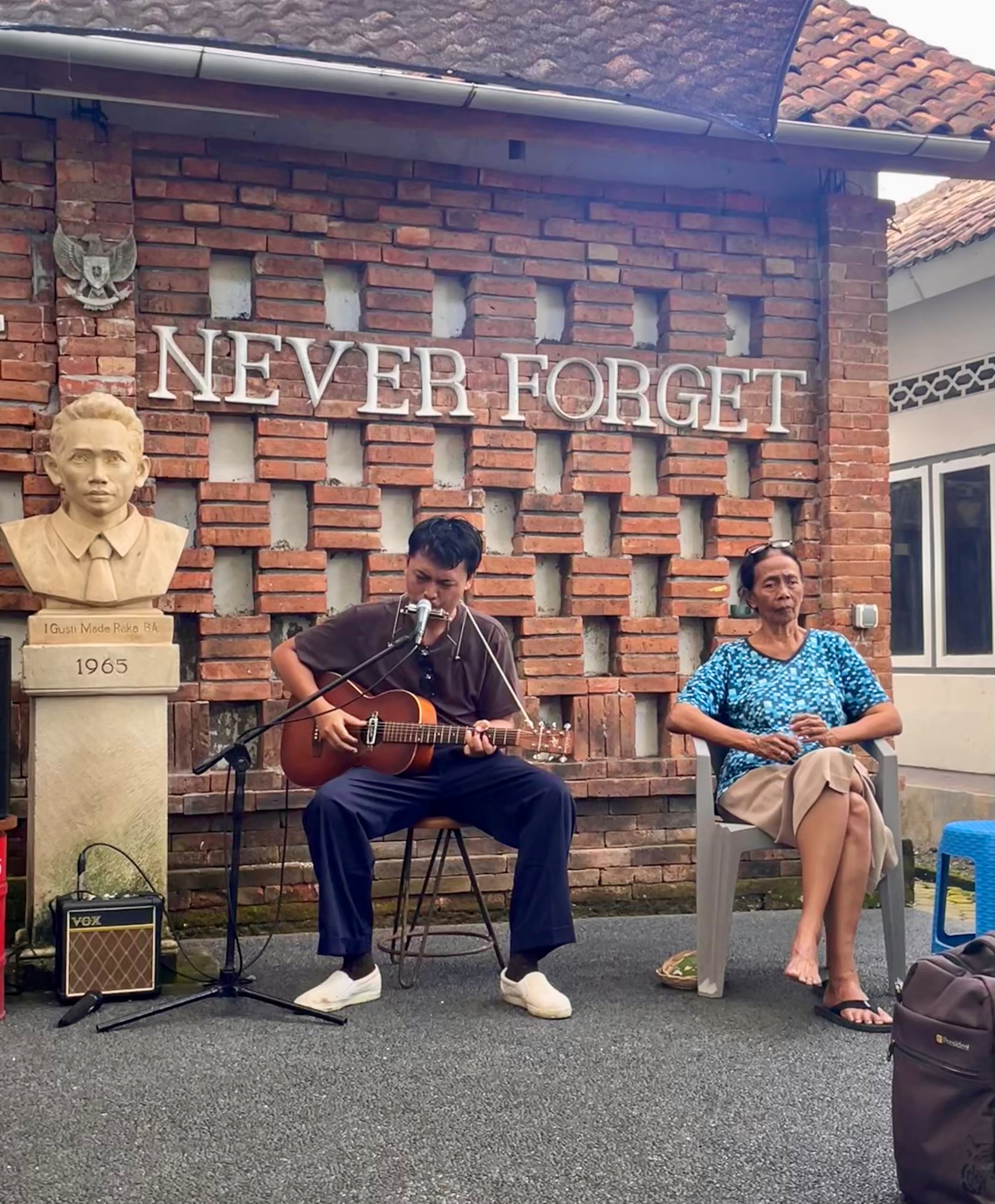 Taman 65 is a space that keeps the memory of the 1965 massacres alive through various formats such as songs